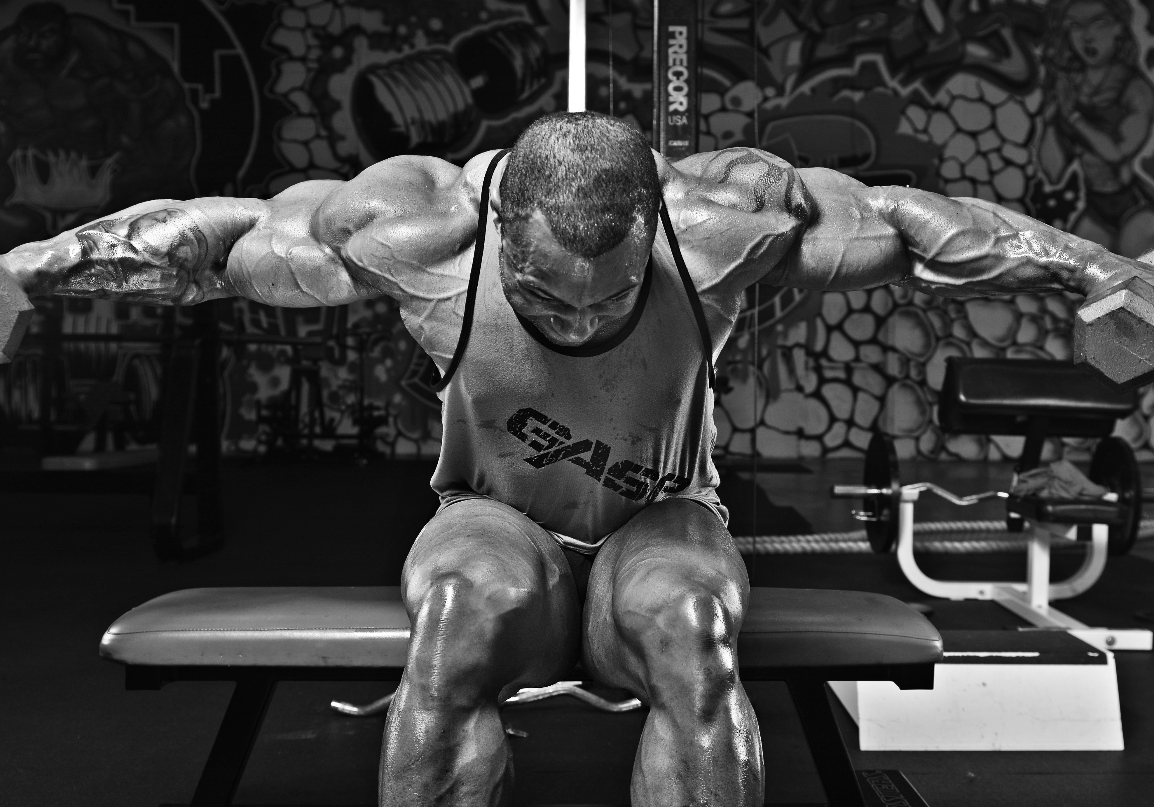 Становая тяга: какие мышцы работают?