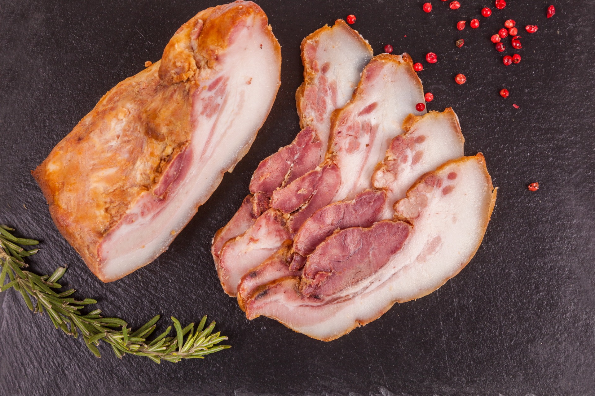 Щековина свиная содержание полезных веществ, польза и вред, свойства, блюда