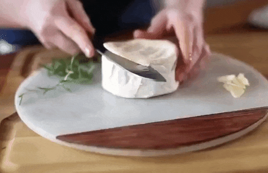 Сыр камамбер: полезные свойства и рецепты с сыром камамбер :: syl.ru
