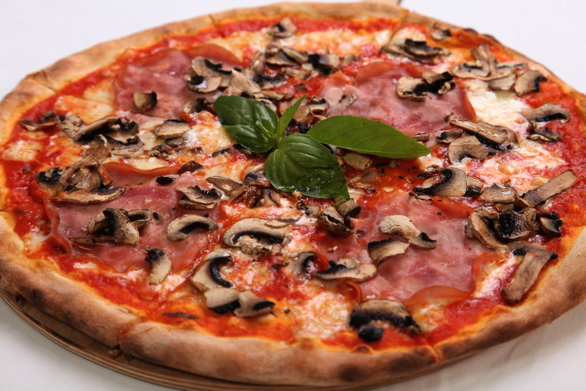 Диетическая пицца: разнообразие рецептов для худеющих