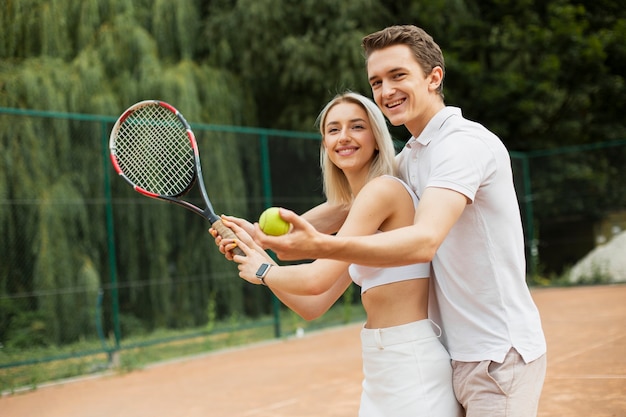 Польза для здоровья и преимущества игры в большой теннис