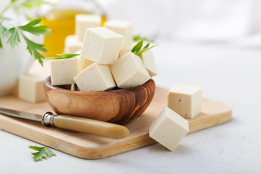 Сколько калорий в плавленном сыре?