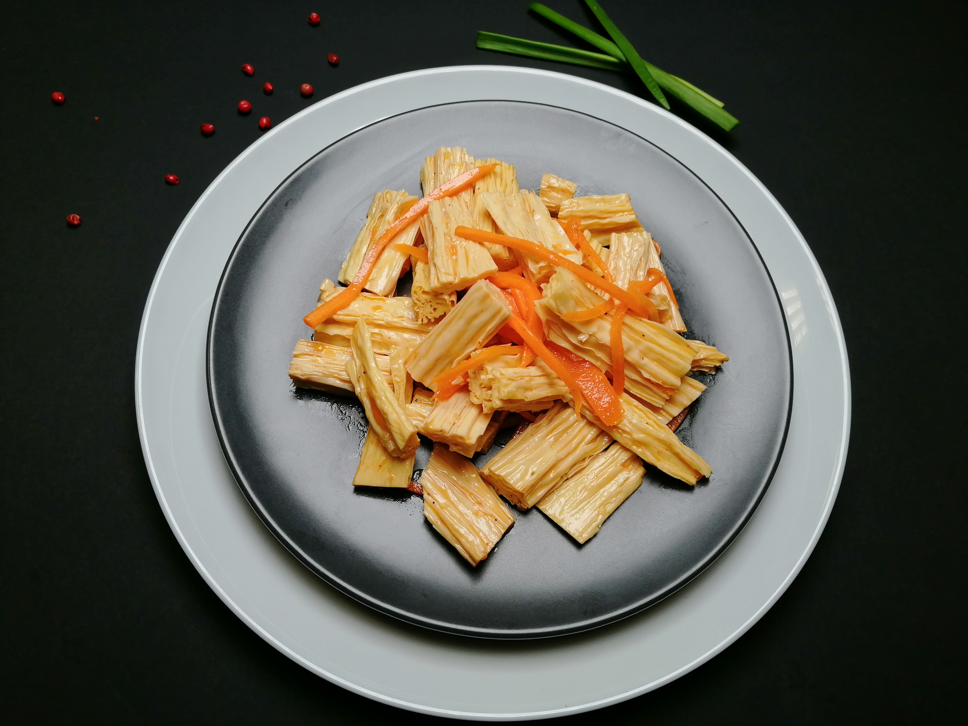 Рецепт морковь по корейски с заправкой сен сой масло 16 гр. калорийность, химический состав и пищевая ценность.