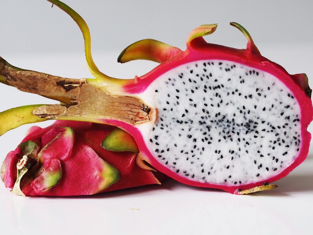 Драконий фрукт (питахайя): фото, полезные свойства, как его есть