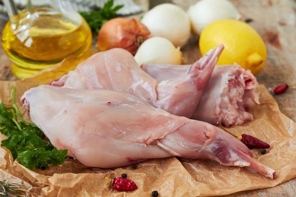 Мясо кролика: польза и вред для организма, состав, выбор мяса и приготовление