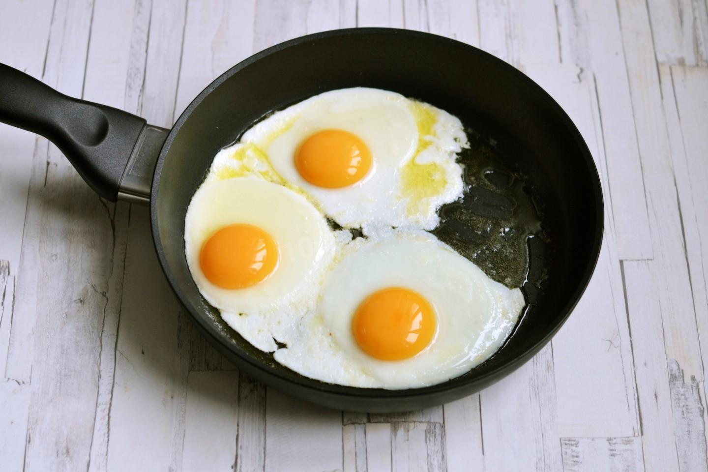 Что можно приготовить из яиц вкусно, просто и быстро: 16 лучших рецептов и необычных идей