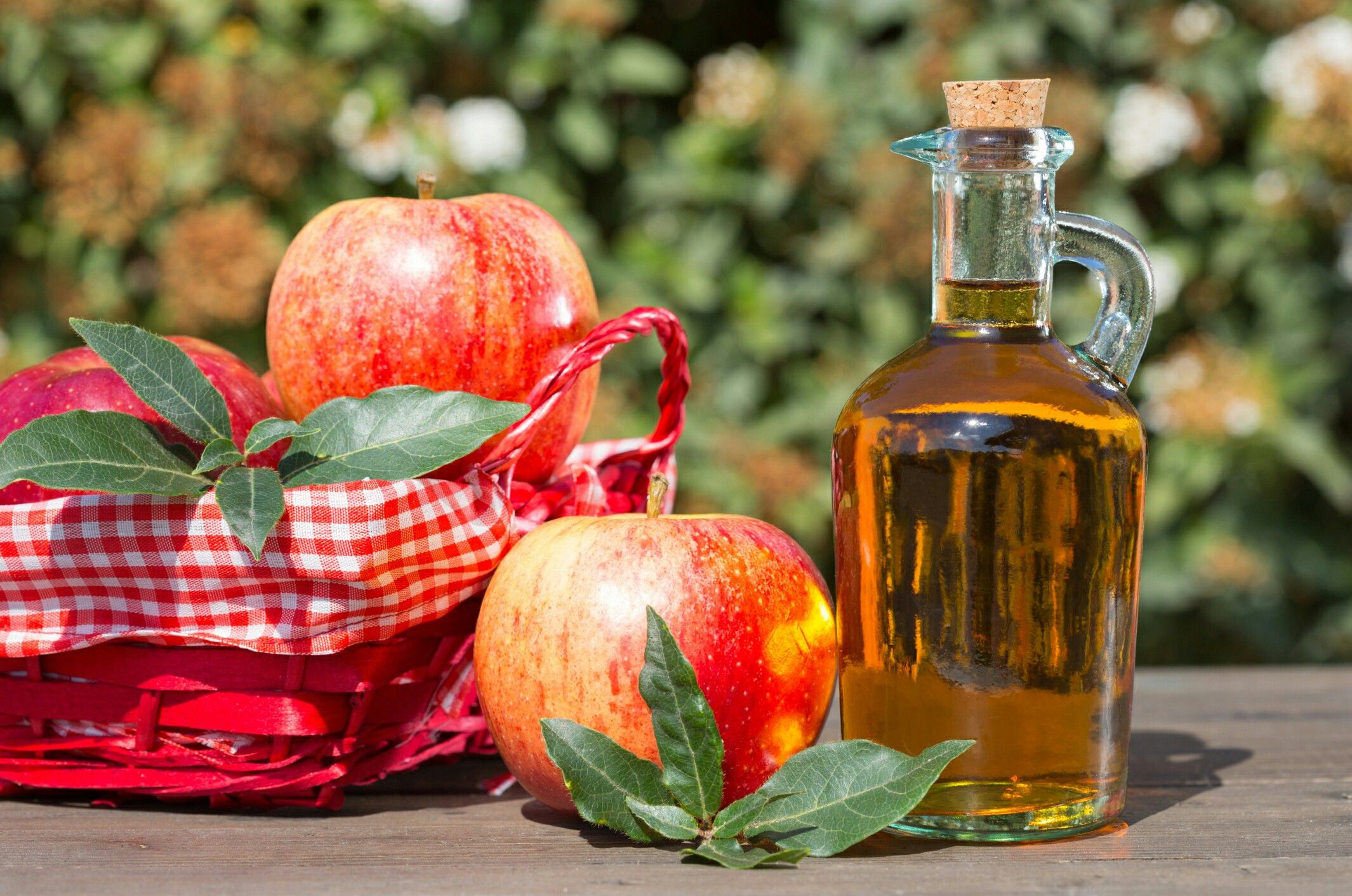 Яблочный сидр - польза и вред для здоровья