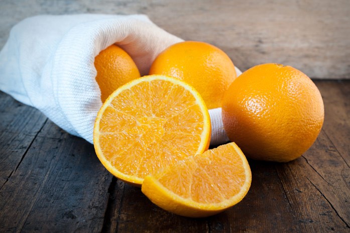 Калорийность апельсина, бжу на 100 грамм, польза и вред для здоровья