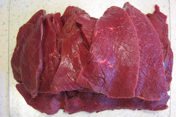 Все про мясо лося. лосятина: польза и вред, калорийность, как приготовить в домашних условиях. пошаговый процесс приготовления имеет такой вид