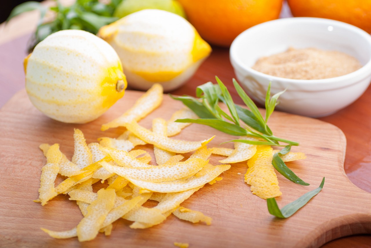 Что такое цедра лимона, как её сделать, польза и вред лимонной кожуры