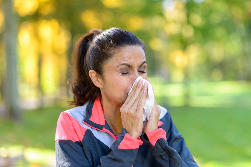 Можно ли заниматься спортом при гриппе и простуде?