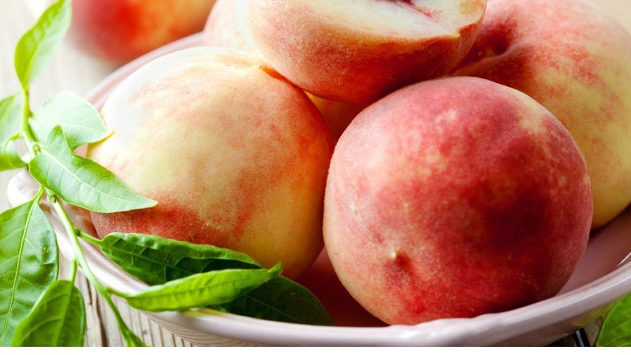 Персик: калорийность на 100 грамм, в 1 шт., польза, вред, витамины, минералы – хорошие привычки