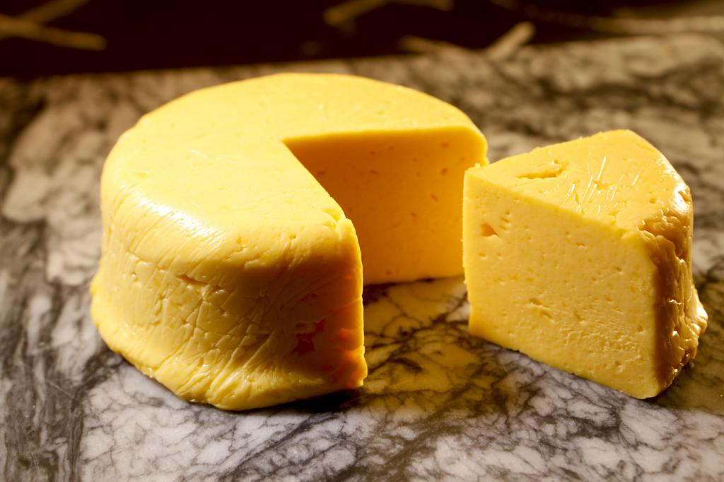 Твёрдый домашний сыр из творога | женский блог
