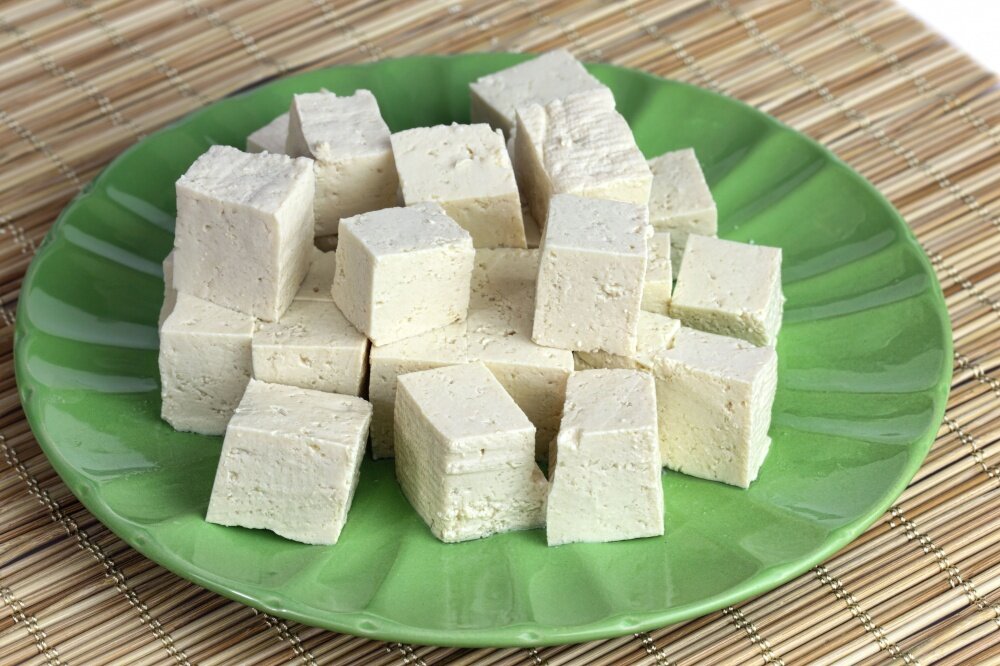 Соевый сыр тофу: польза и вред, калорийность